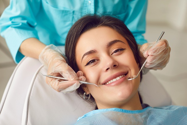 How A Restorative Dentist Can Replace Missing Teeth